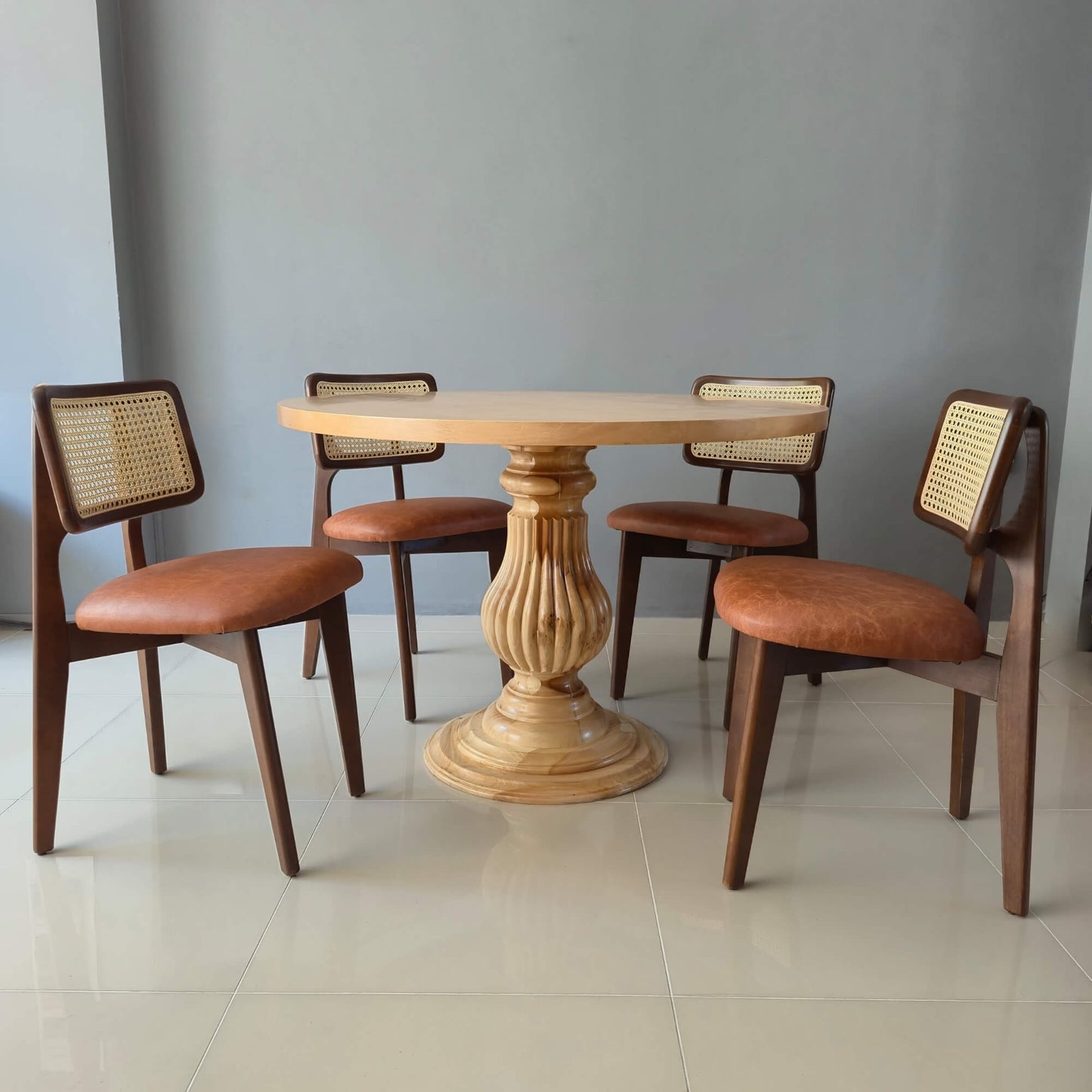 Balerin Masa Takımı (4 Adet Roma Sandalye)