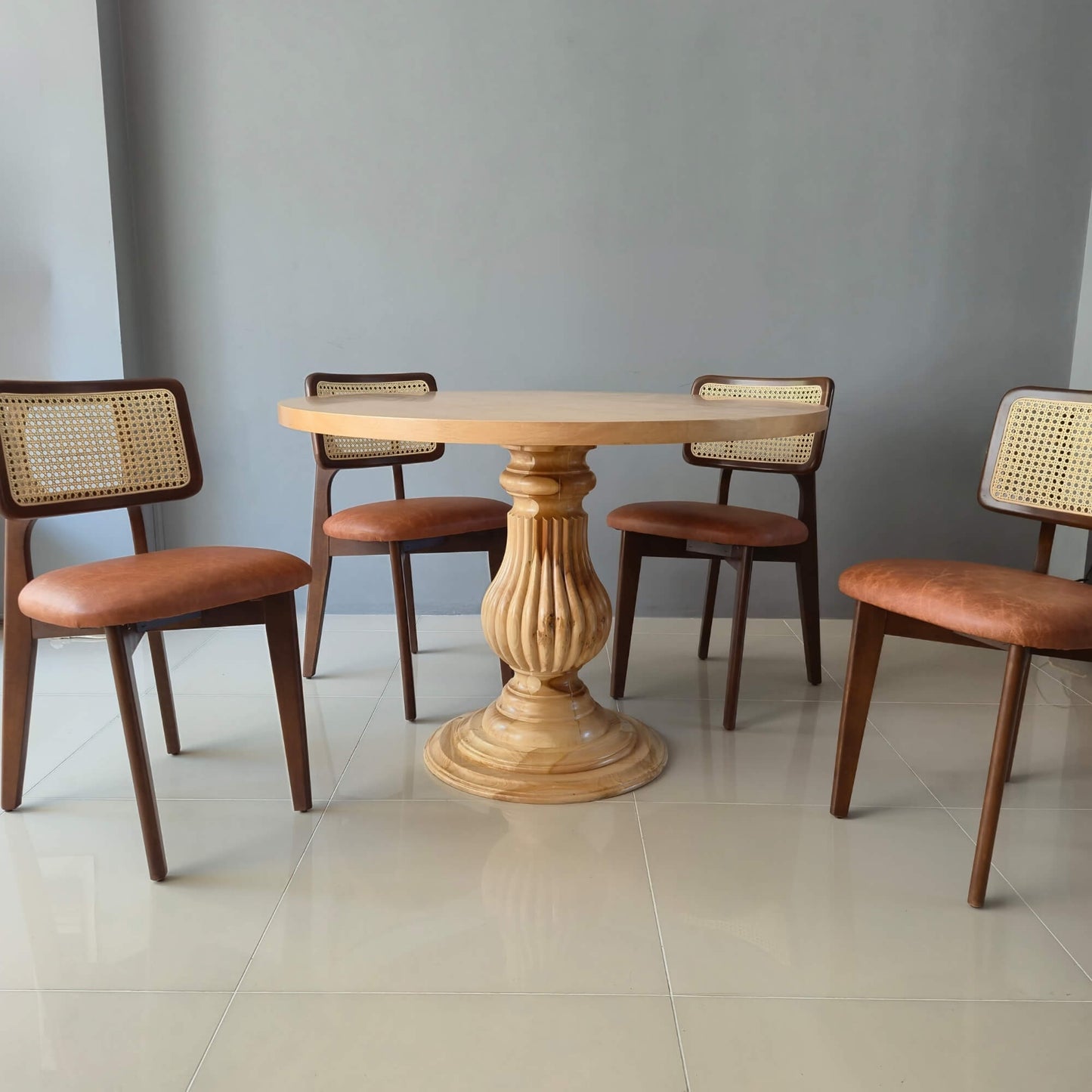 Balerin Masa Takımı (4 Adet Roma Sandalye)