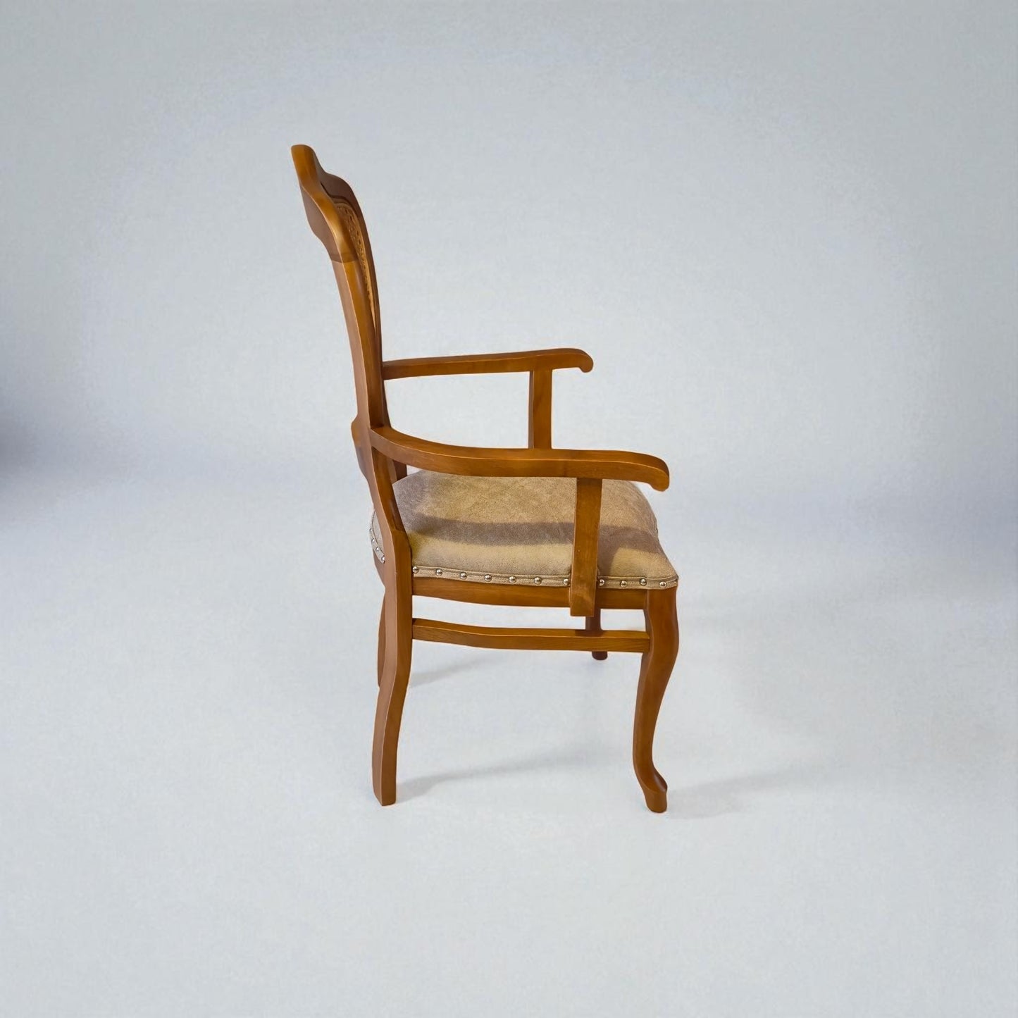 Lilia Kollu Hazeranlı Ahşap Sandalye, Retro Tasarım