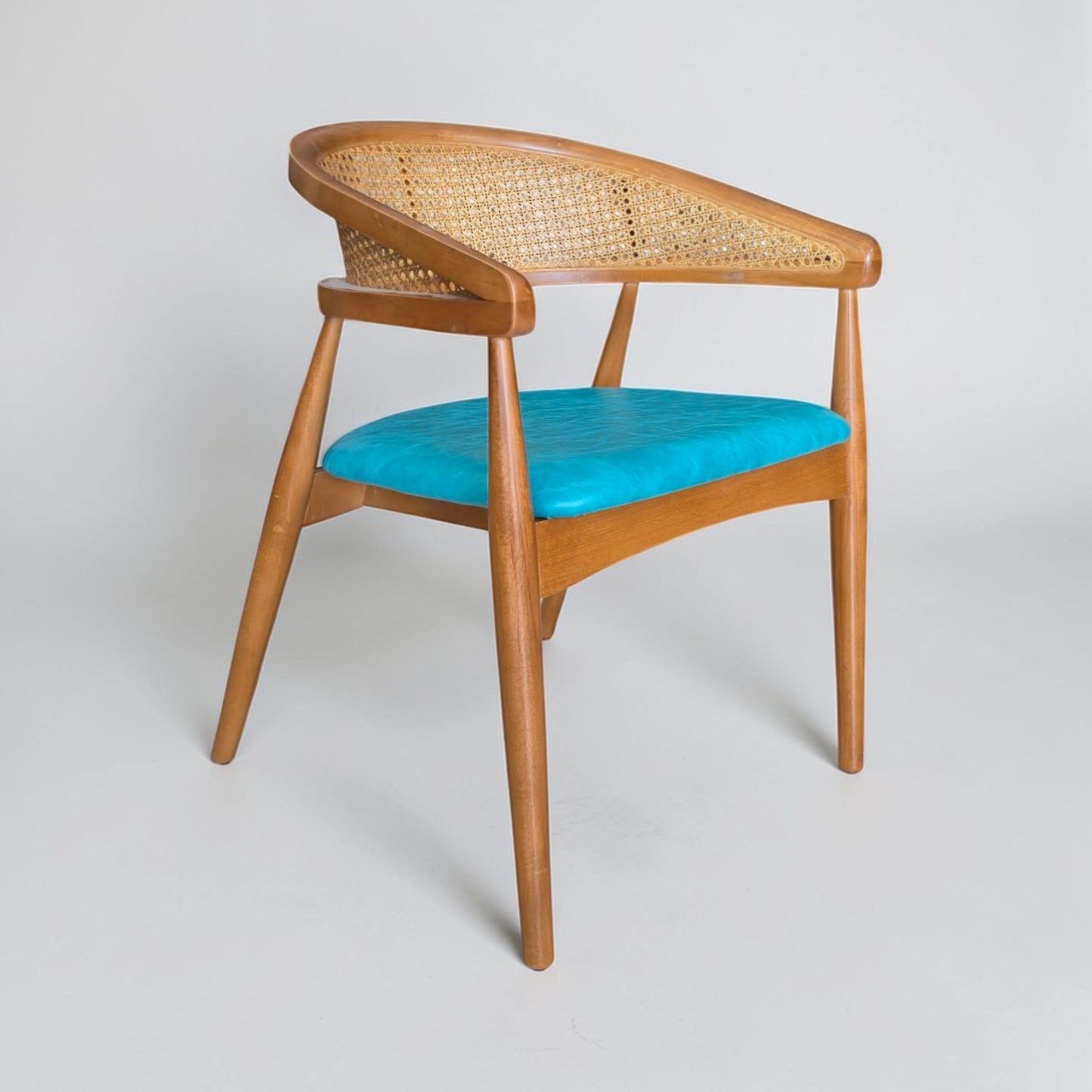 Pilurus & Berlin Masa Takımı