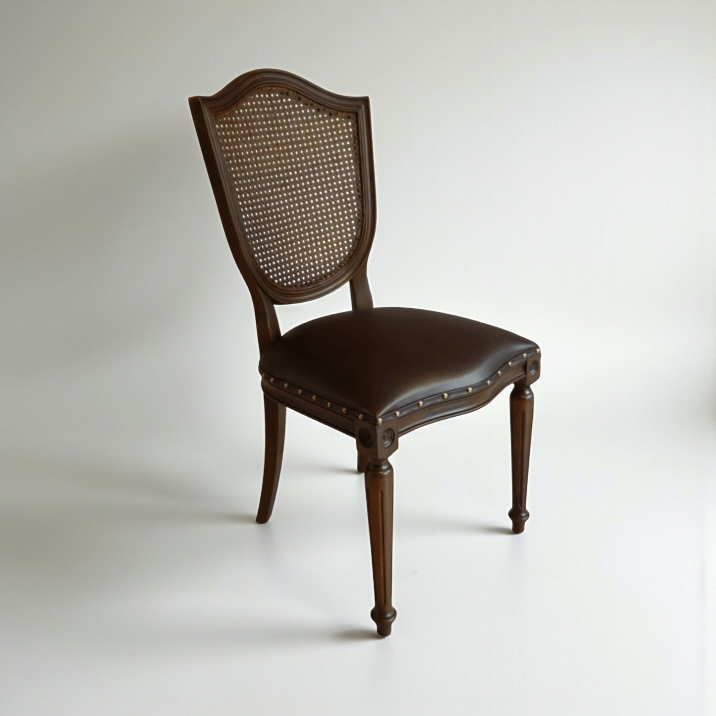 Elegansia Masa Takımı (4 Adet Retro, 2 Adet Retro Kollu Sandalye)