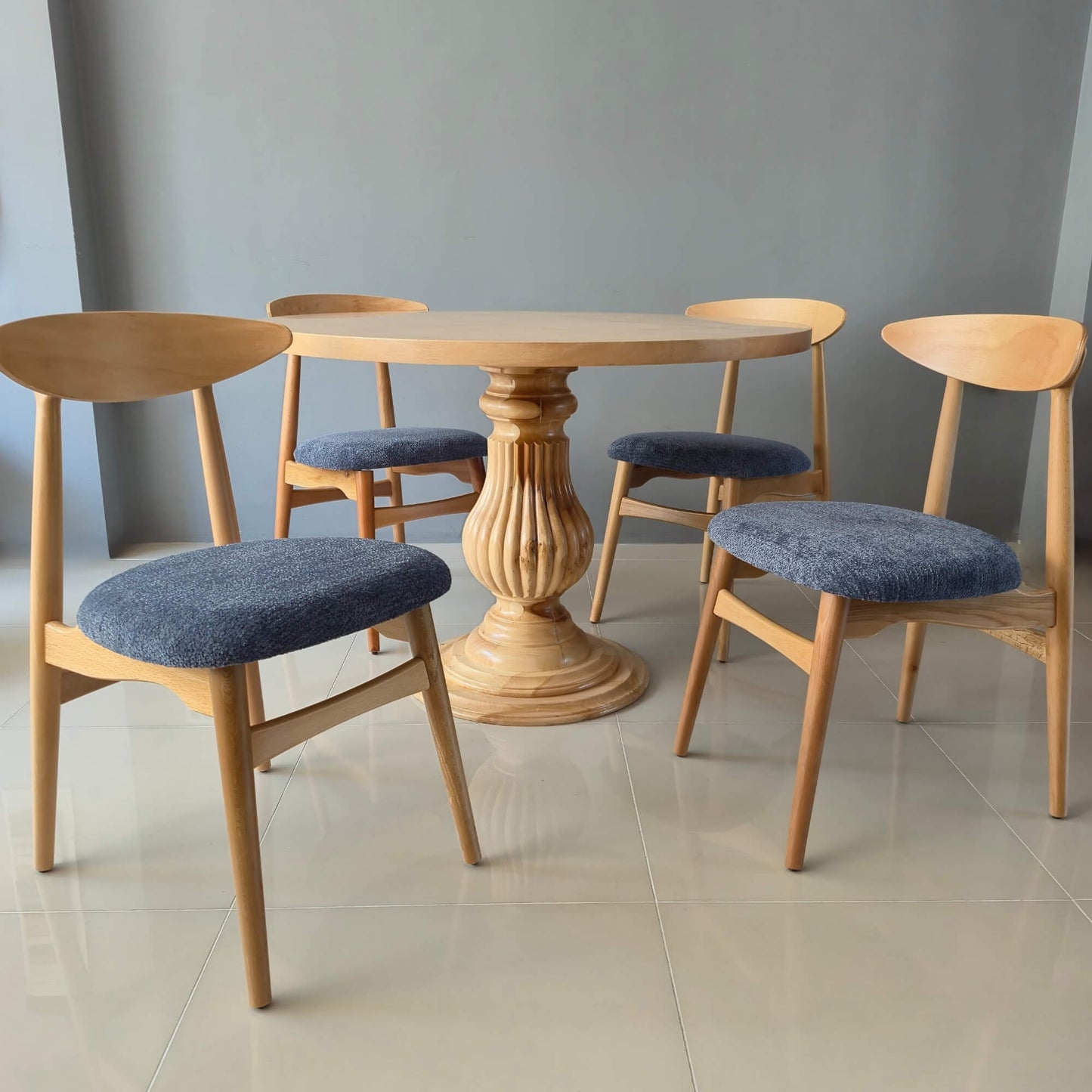 Balerin Masa Takımı (4 Adet Mumbai Sandalye)