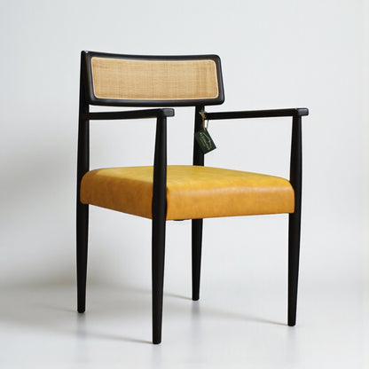 Tokyo Hazeranlı Ahşap Sandalye