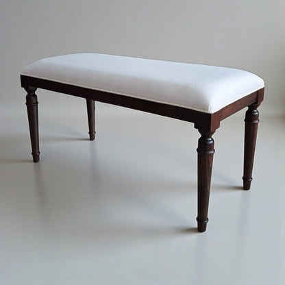 Sarp Bank, Ahşap Ayaklı Bench