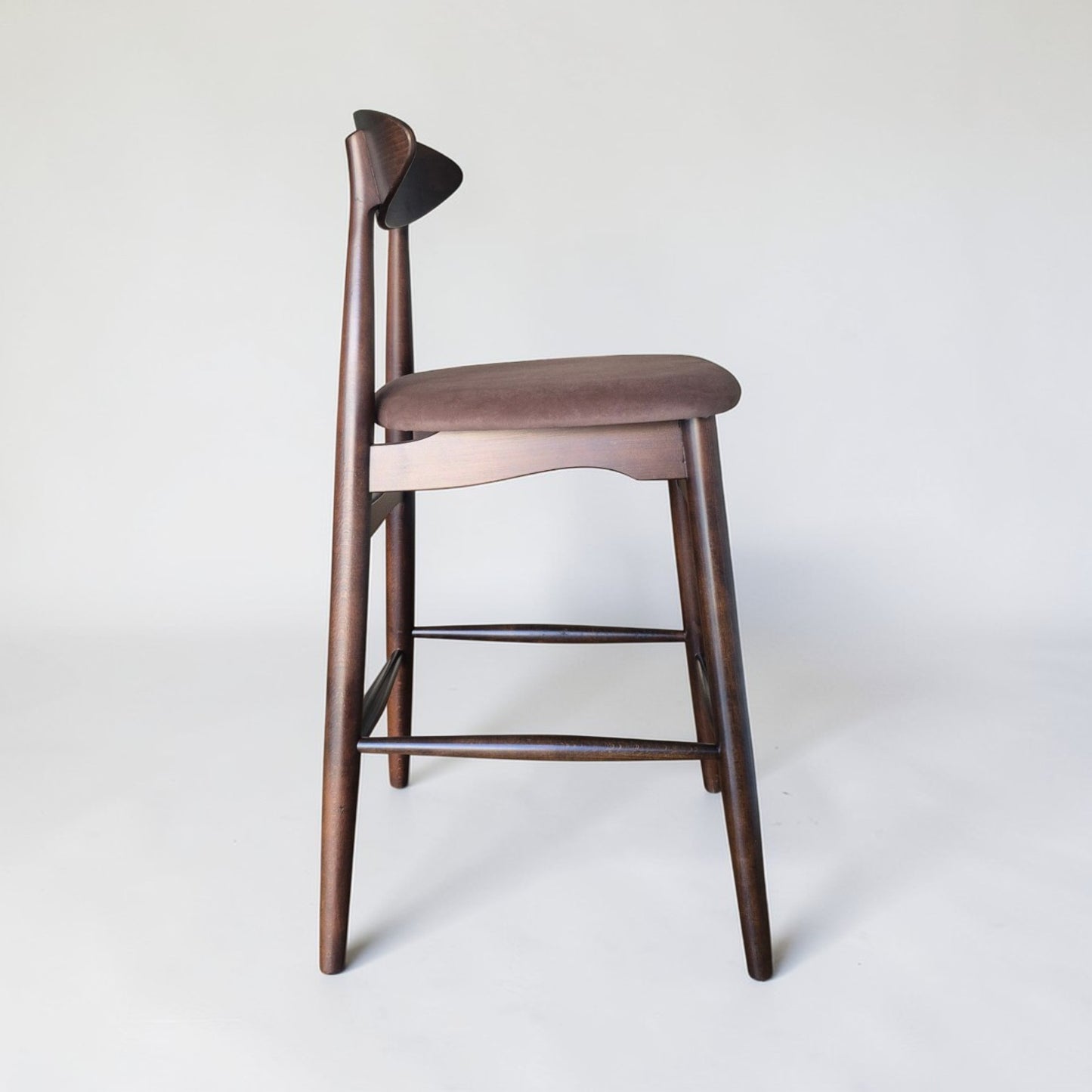 Mumbai Ahşap Bar Sandalyesi