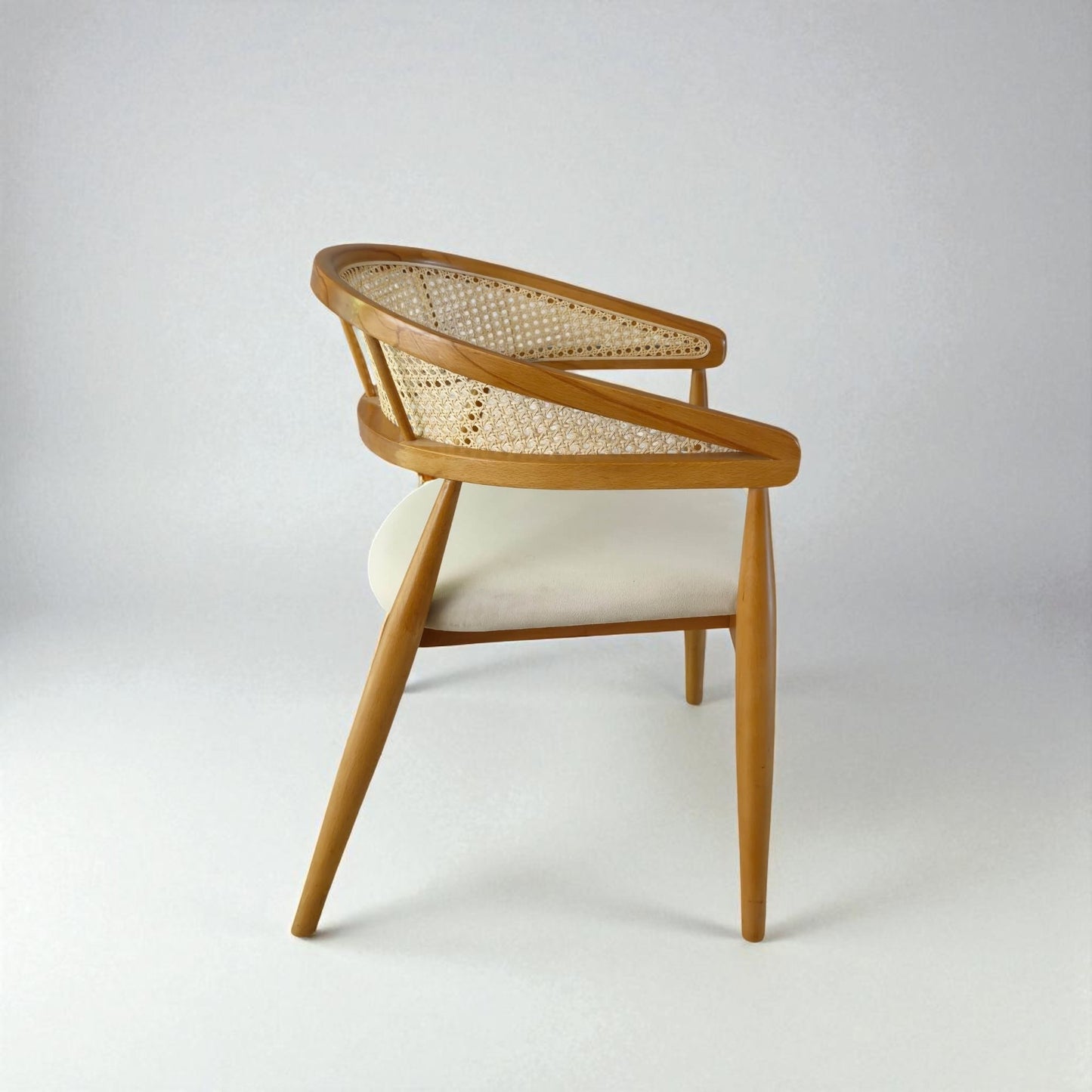 Berlin Hazeranlı Ahşap Sandalye