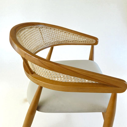 Berlin Hazeranlı Ahşap Sandalye