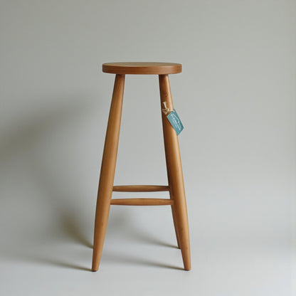 Stellera Yuvarlak Oturumlu Ahşap Bar Taburesi