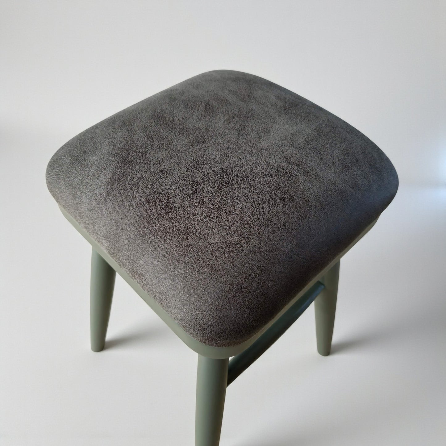 Woody Modern Ahşap Kare Tabure