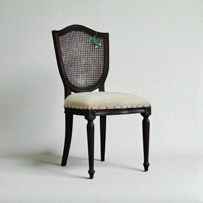 Retro Hazeranlı Ahşap Sandalye