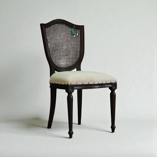 Retro Hazeranlı Ahşap Sandalye