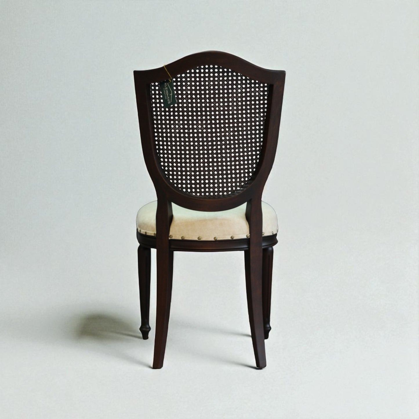 Retro Hazeranlı Ahşap Sandalye