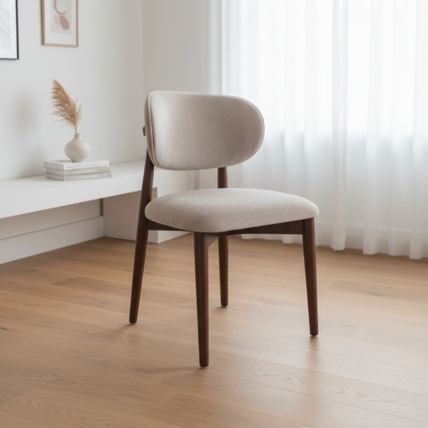 Brugge Dining Chair, Comfortable Seating