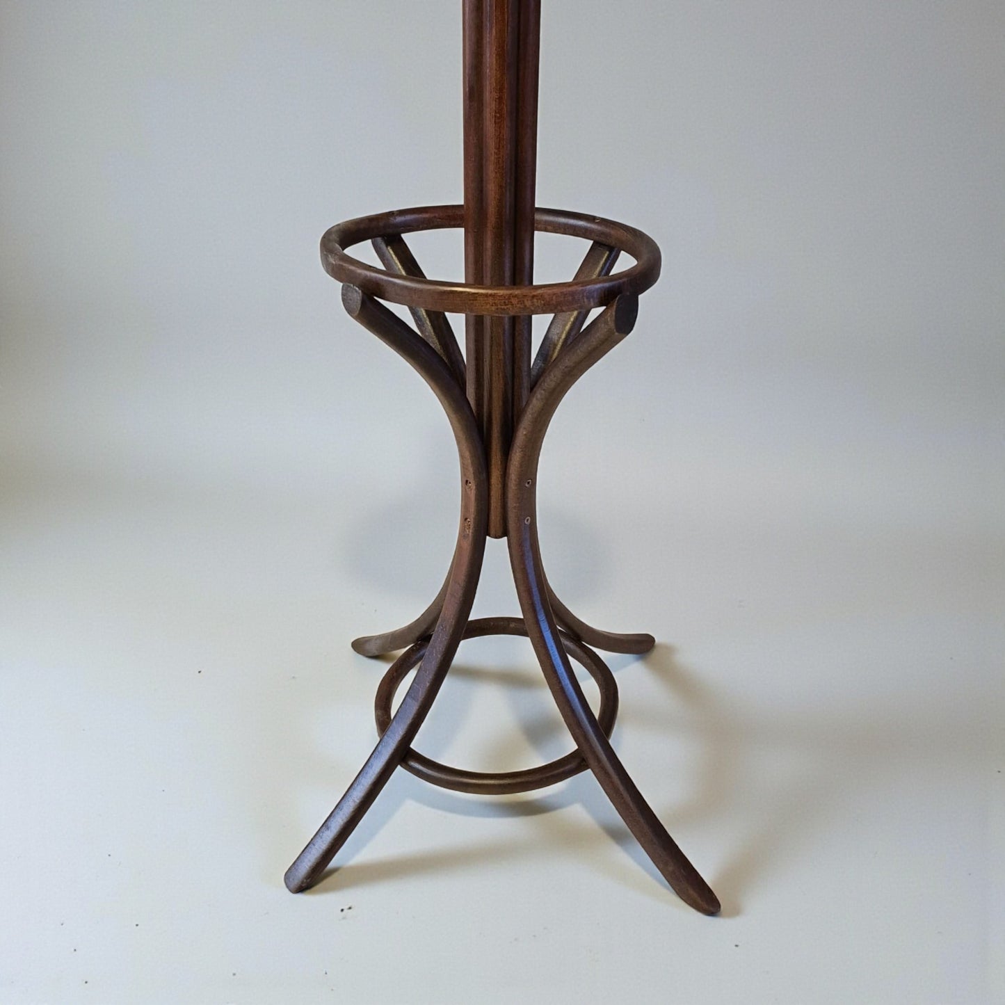 Tonet Coat Rack, 6-Piece Wooden Frame, Dark Walnut