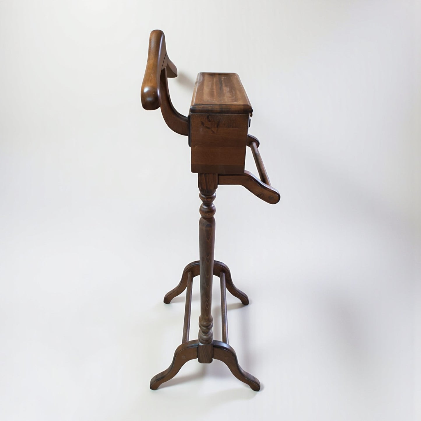 Castel Klasik Tasarım Çekmeceli Askılık Dilsiz Uşak