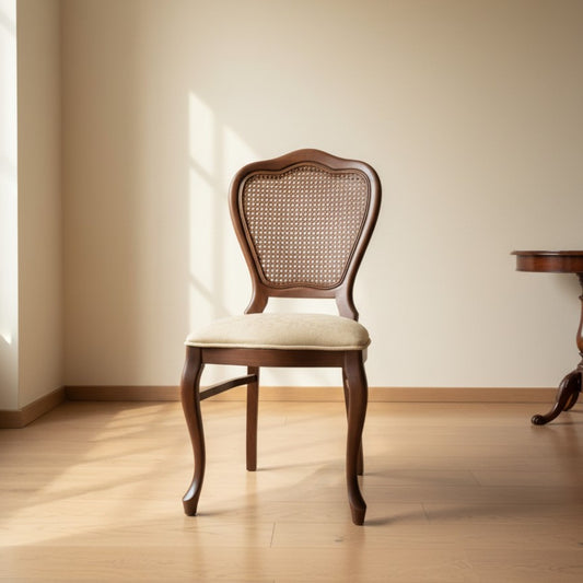 Lilia Rattan-Holzstuhl, klassisches Design